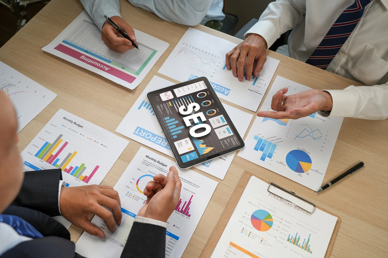 iStock-2194821369 SEO Meeting